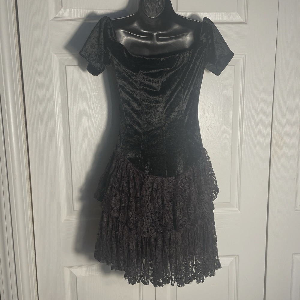 Vintage All That Jazz Dress Women Medium Black Velvet Lace Tiered 90s Whimsigoth - Picture 4 of 9
